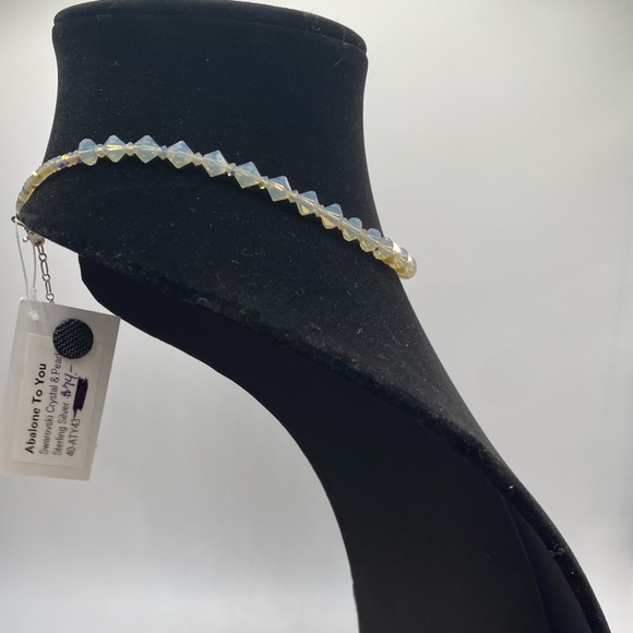 Swarovski Crystal & Pearl - Sterling Silver Necklace - Picture 4 of 7